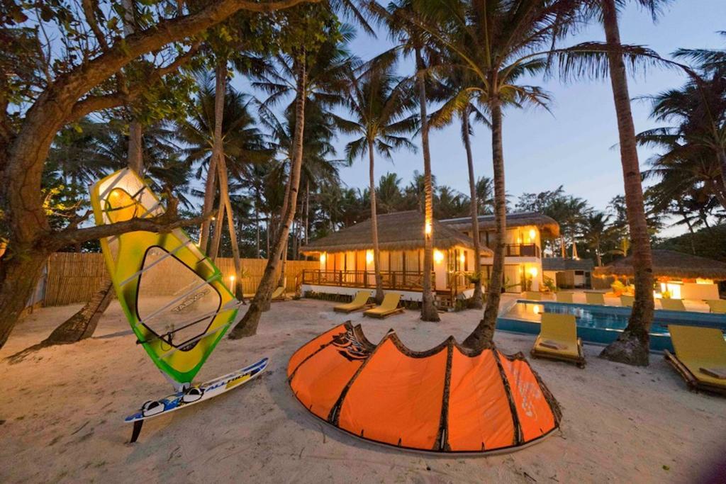 Rieseling Boracay Beach Resort Balabag  Экстерьер фото