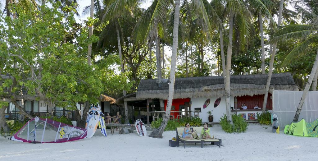 Rieseling Boracay Beach Resort Balabag  Экстерьер фото